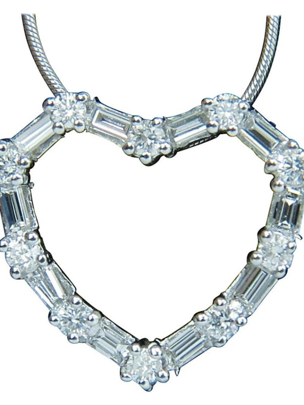 1.10CT DIAMONDS HEART PENDANT 14kt G VS 19'' 20X18MM*